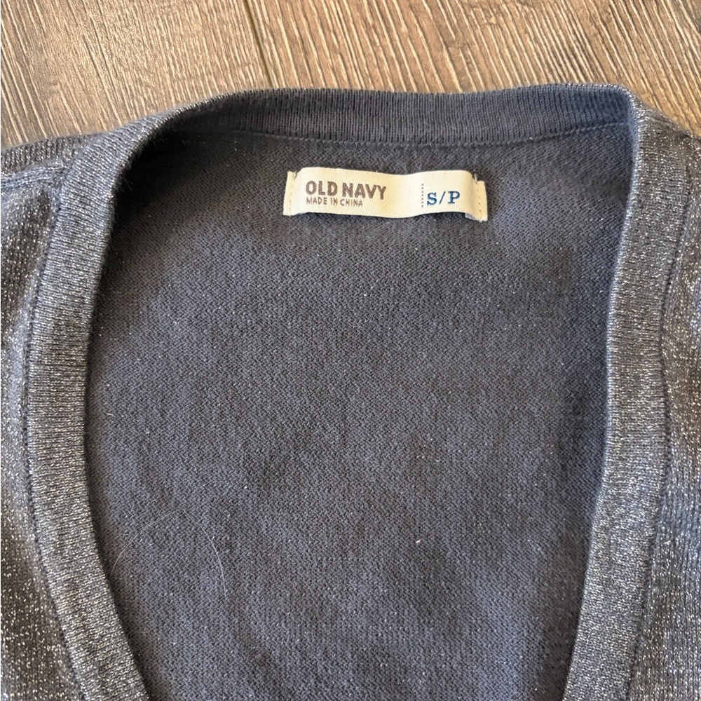 Women’s small 3/4 sleeve button up